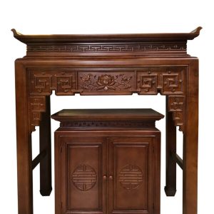 Bàn Thờ Đứng Gỗ Sồi – Thiết Kế Sang Trọng, Độ Bền Vượt Trội